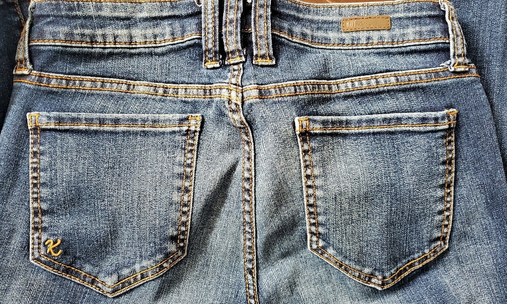 Pants - Picture 3 of 8
